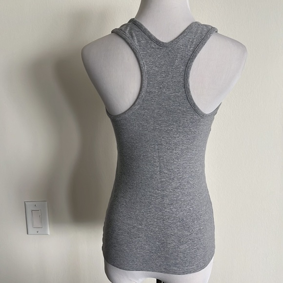 Woman’s gray, tank top, size small, gray wear - Picture 6 of 7